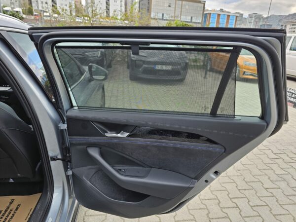 EREL 2.EL'DEN 2024 VW PASSAT VARİANT R-LİNE 1.5 e-TSI 150 PS