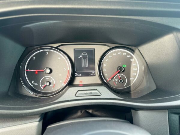 EREL 2.EL'DEN 2024 VW CARAVELLE 2.0 TDI 150 PS OTOMATİK 20.000KM