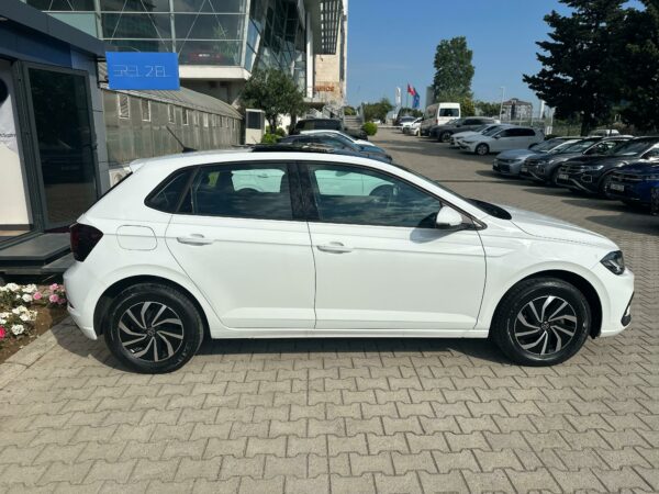 2024 POLO LİFE 1.0 TSI 95 PS OTM. BOYASIZ CAM TAVAN