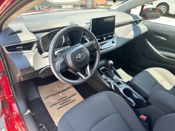 EREL 2.EL'DEN 2022 TOYOTA COROLLA 1.5 125 PS VISION BOYASIZ