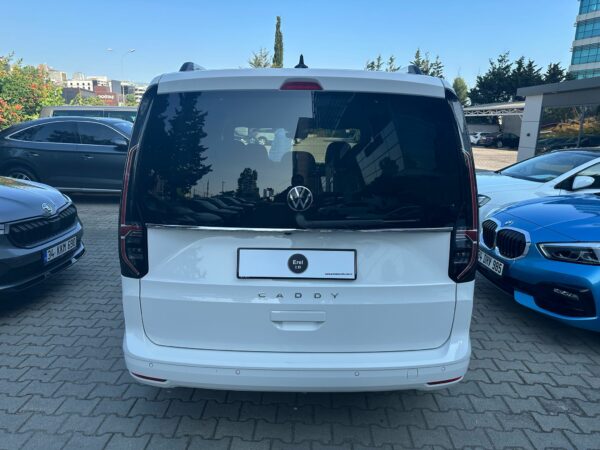 2024 CADDY STYLE 2.0 TDI 122PS CAM TAVANLI BOYASIZ