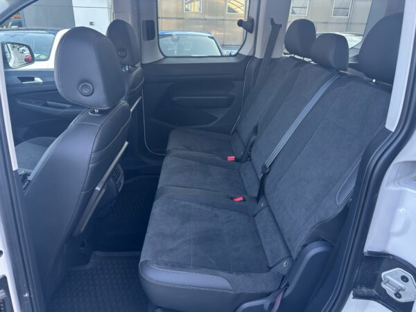 2024 CADDY STYLE 2.0 TDI 122PS CAM TAVANLI BOYASIZ