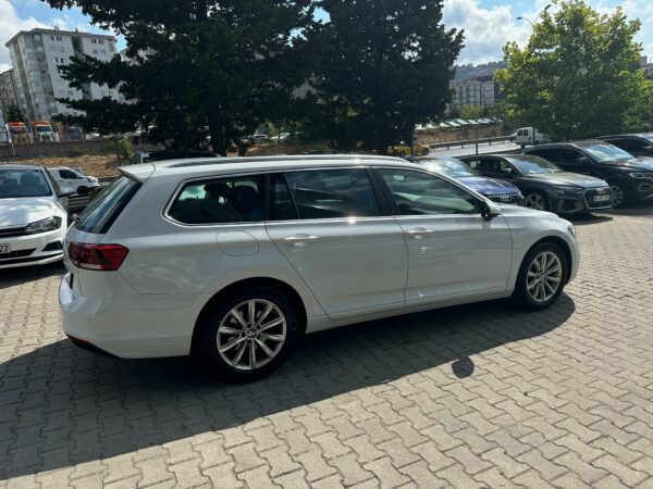 2023 VW PASSAT VARİANT 1.5TSI 150PS BUSINES BOYASIZ
