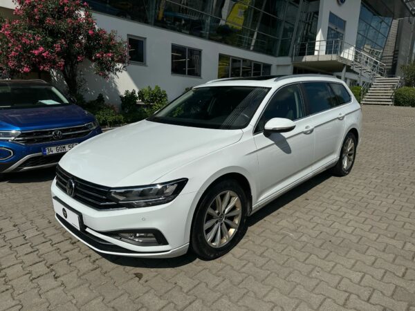 2023 VW PASSAT VARİANT 1.5TSI 150PS BUSINES BOYASIZ