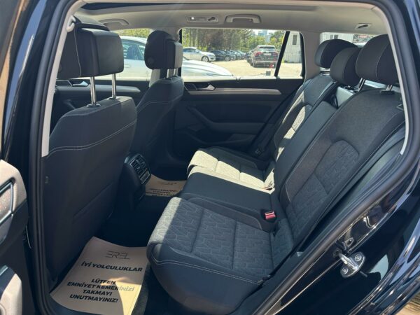 2023 VWPASSAT VARİANT 1.5TSI 150PS BUSINES BOYASIZ