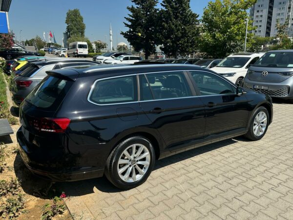 2023 VWPASSAT VARİANT 1.5TSI 150PS BUSINES BOYASIZ