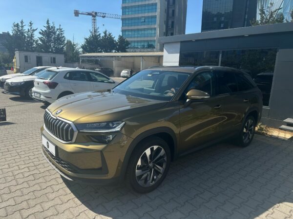 EREL 2.EL'DEN 2024 SKODA KODIAQ 1.5 Mhev 150 PS PRESTİGE BOYASIZ