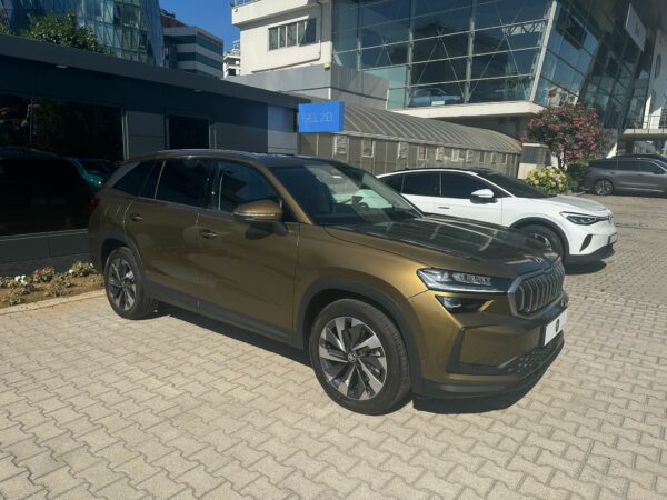 EREL 2.EL'DEN 2024 SKODA KODIAQ 1.5 Mhev 150 PS PRESTİGE BOYASIZ