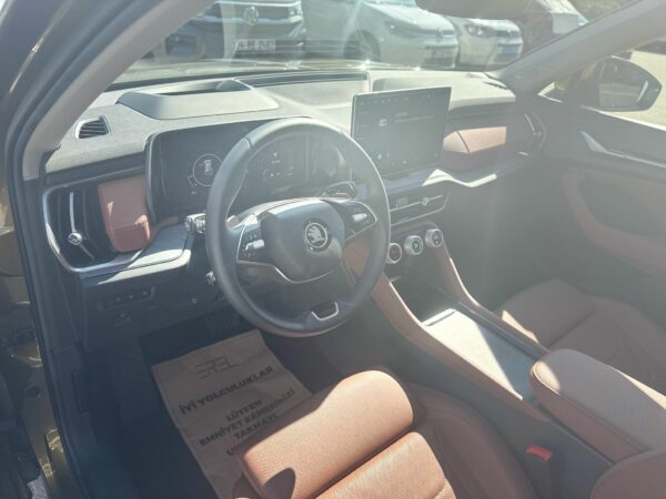 EREL 2.EL'DEN 2024 SKODA KODIAQ 1.5 Mhev 150 PS PRESTİGE BOYASIZ
