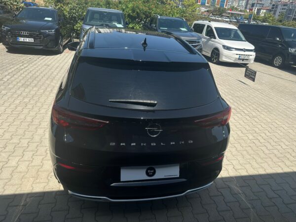 2024 OPEL GRANDLAND 1.2 T ULTİMATE 130 PS BOYASIZ