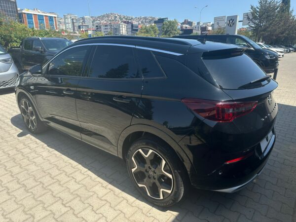 2024 OPEL GRANDLAND 1.2 T ULTİMATE 130 PS BOYASIZ