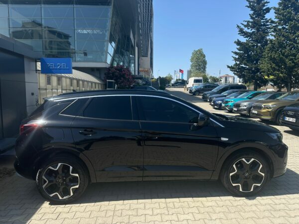 2024 OPEL GRANDLAND 1.2 T ULTİMATE 130 PS BOYASIZ