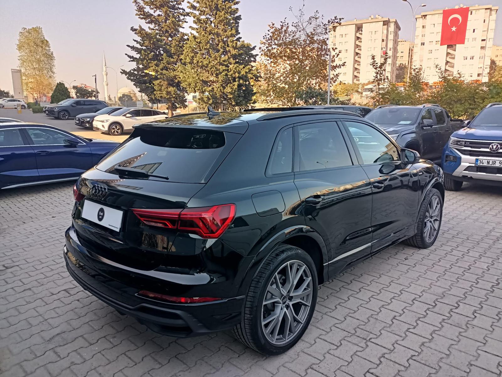 2024 AUDI Q3 35 TFSI 150 PS S LİNE BOYASIZ