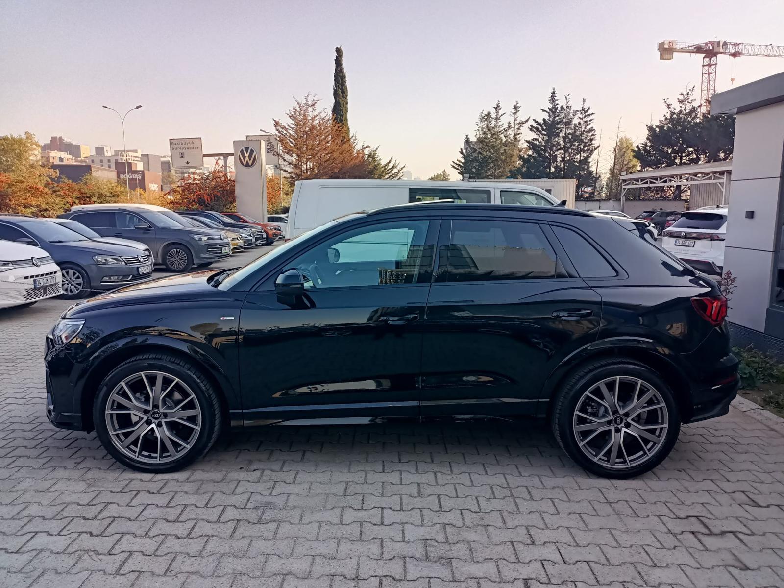2024 AUDI Q3 35 TFSI 150 PS S LİNE BOYASIZ