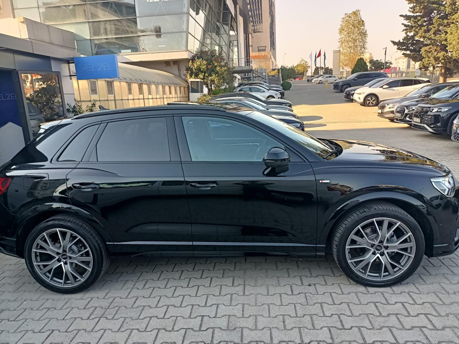 2024 AUDI Q3 35 TFSI 150 PS S LİNE BOYASIZ