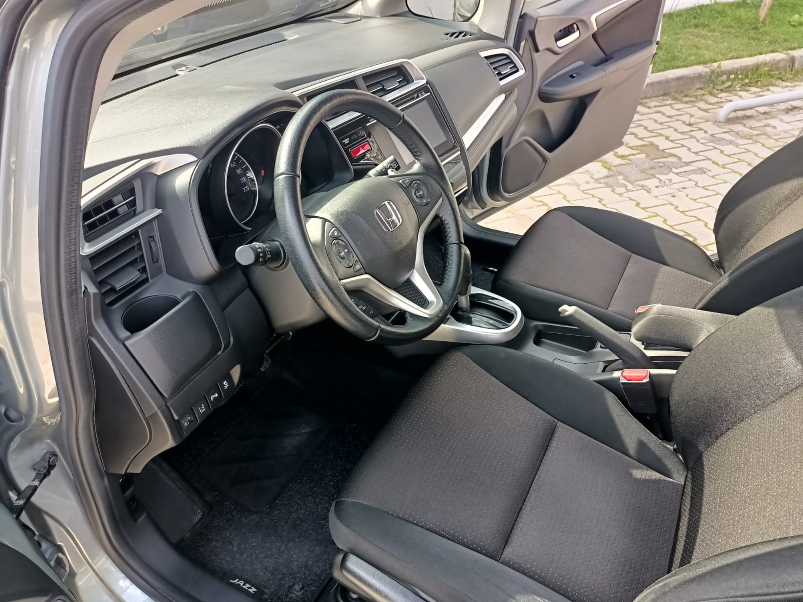 EREL 2.EL'DEN 2017 HONDA JAZZ 1.3 CVT ELEGANCE