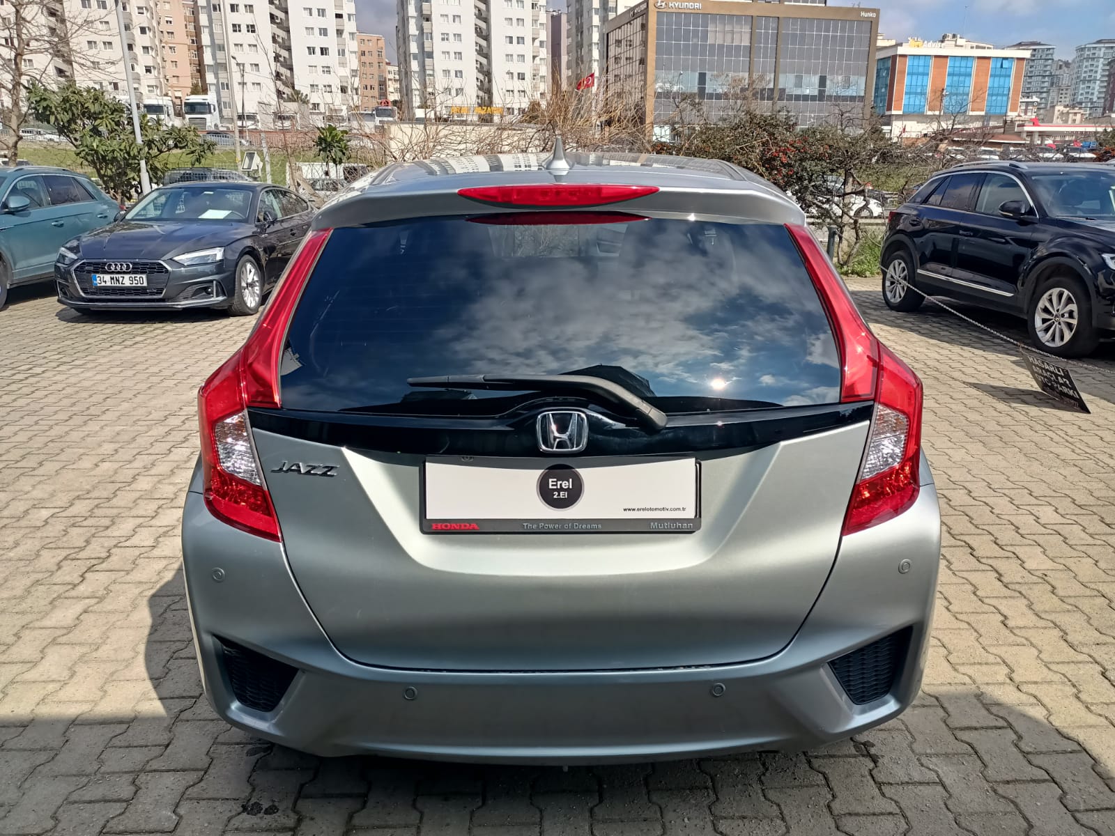 EREL 2.EL'DEN 2017 HONDA JAZZ 1.3 CVT ELEGANCE