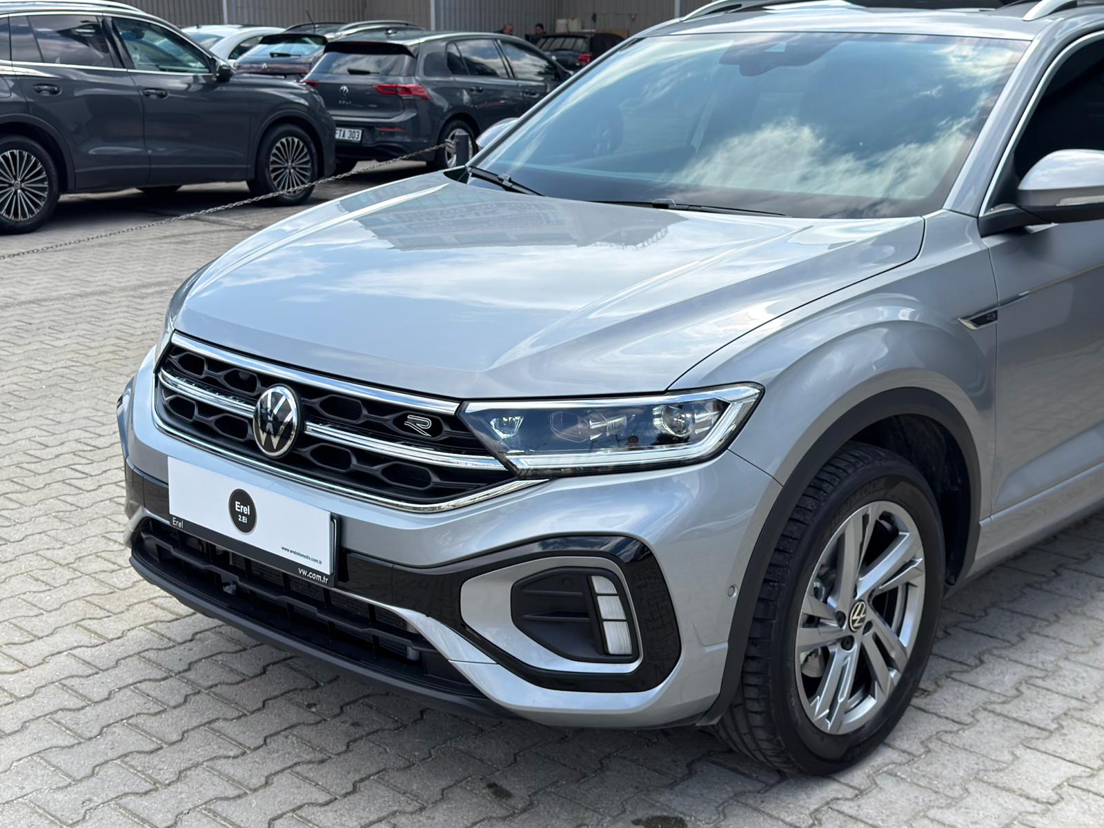 EREL 2.EL'DEN 2025 VW TROC RLİNE 1.5 TSI 150 PS BOYASIZ