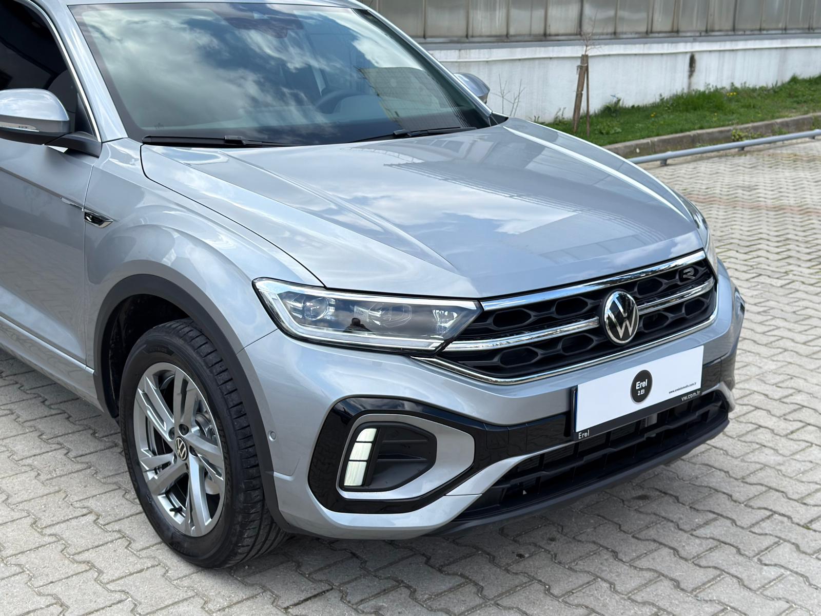 EREL 2.EL'DEN 2025 VW TROC RLİNE 1.5 TSI 150 PS BOYASIZ