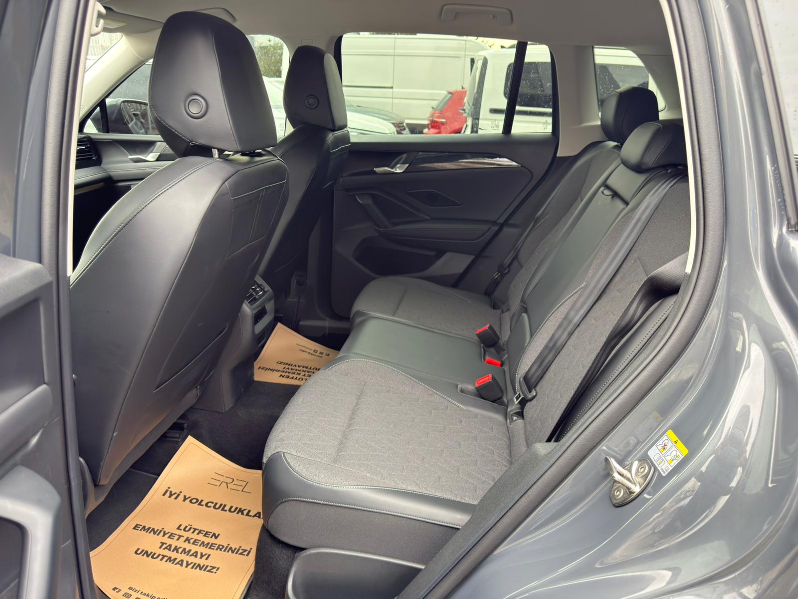 EREL 2.EL'DEN 2024 VW TİGUAN LİFE 1.5 eTSI 150 PS BOYASIZ