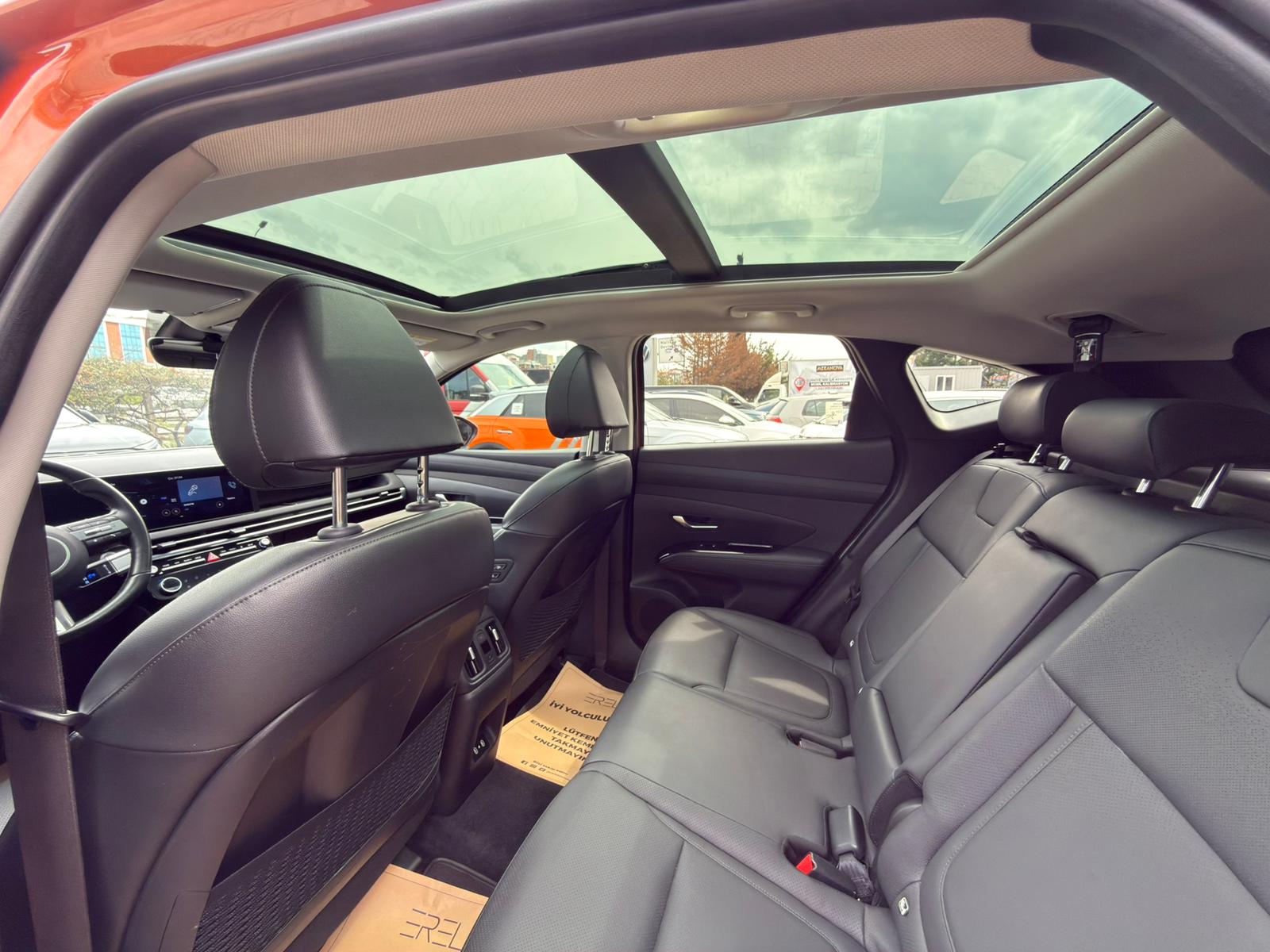 EREL2.EL'DEN 2024 HYUNDAİ TUCSON 1.6CRDİ 136PS ELİTEPLUS BOYASIZ