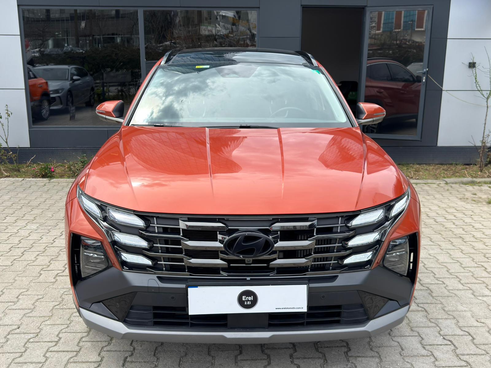 EREL2.EL'DEN 2024 HYUNDAİ TUCSON 1.6CRDİ 136PS ELİTEPLUS BOYASIZ