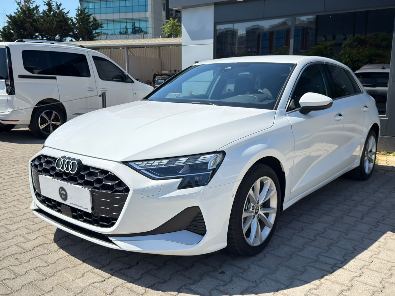 EREL 2.EL'DEN 2024 AUDI A3 SPORTBACK 35 TFSI 150 PS ADVANCED