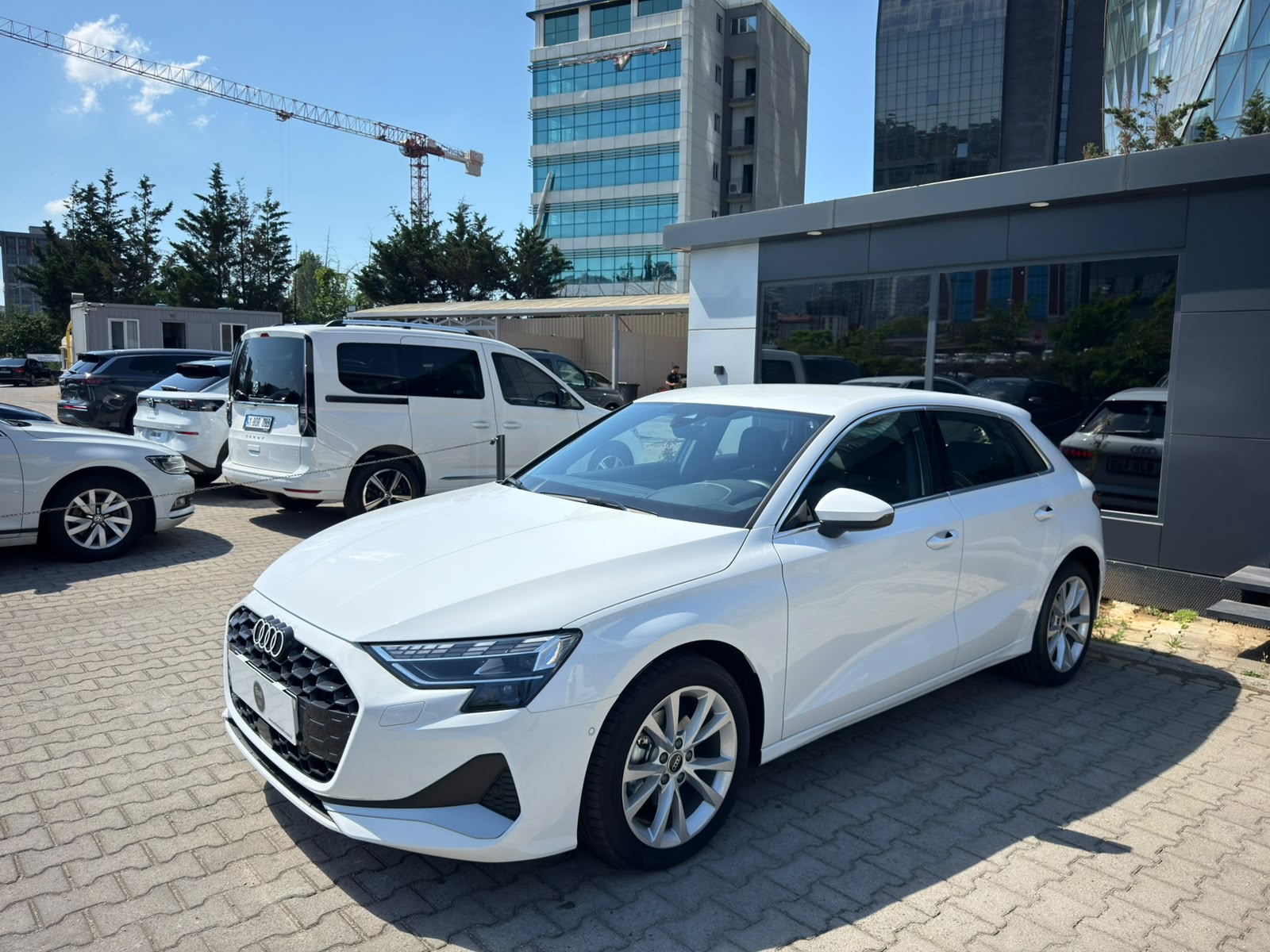 EREL 2.EL'DEN 2024 AUDI A3 SPORTBACK 35 TFSI 150 PS ADVANCED