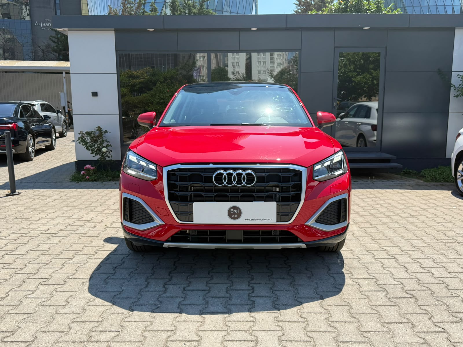 EREL 2.EL'DEN 2025 AUDİ Q2 35 TFSI 150 PS ADVANCED BOYASIZ