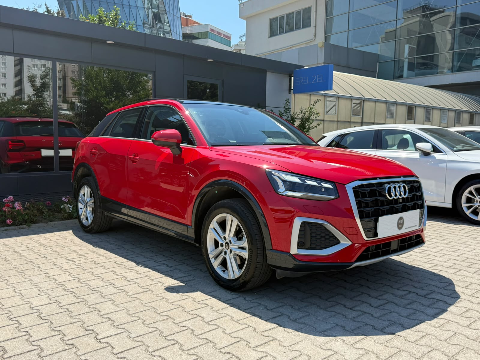 EREL 2.EL'DEN 2025 AUDİ Q2 35 TFSI 150 PS ADVANCED BOYASIZ