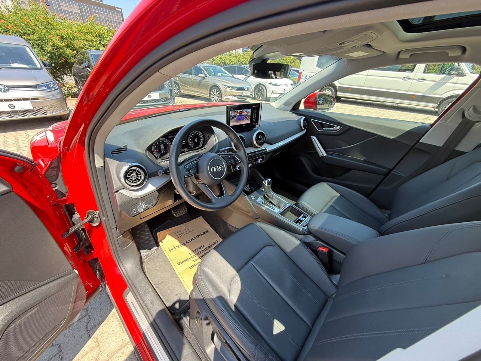 EREL 2.EL'DEN 2025 AUDİ Q2 35 TFSI 150 PS ADVANCED BOYASIZ
