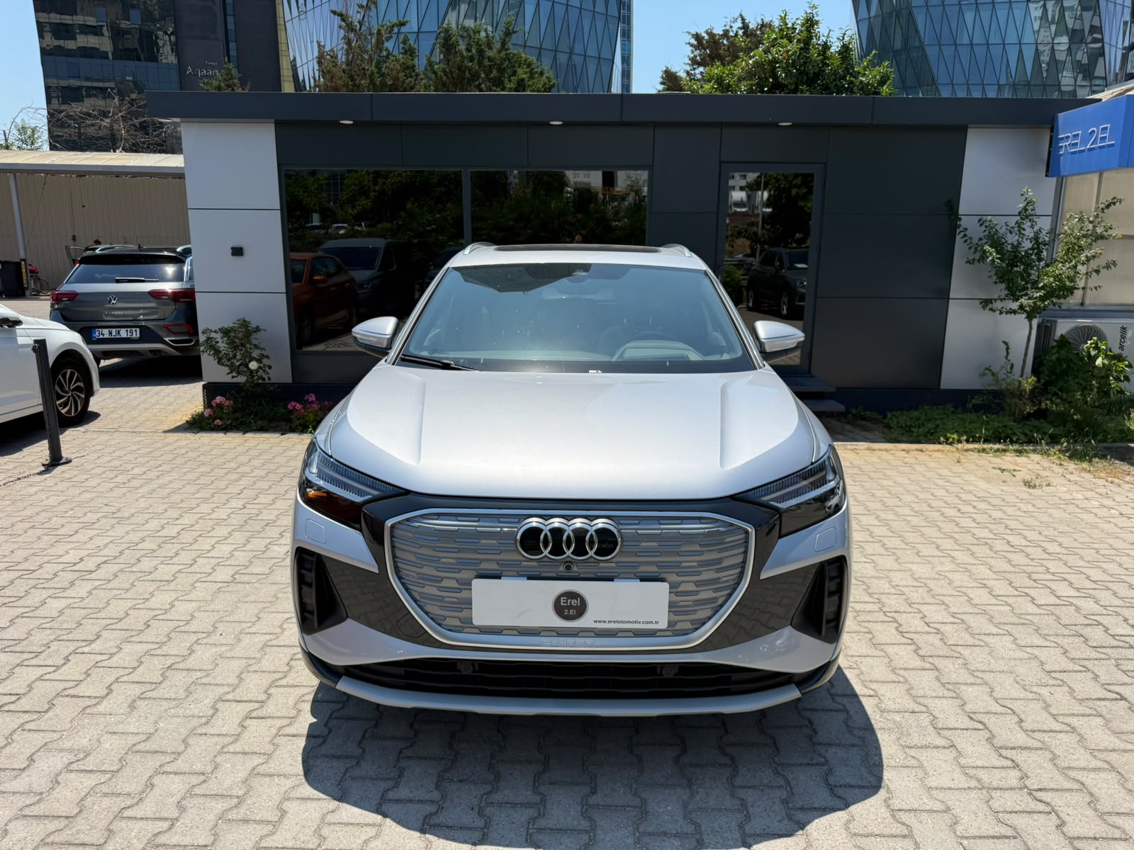 EREL 2.EL'DEN 2024 AUDI Q4 45 ETRON BOYASIZ