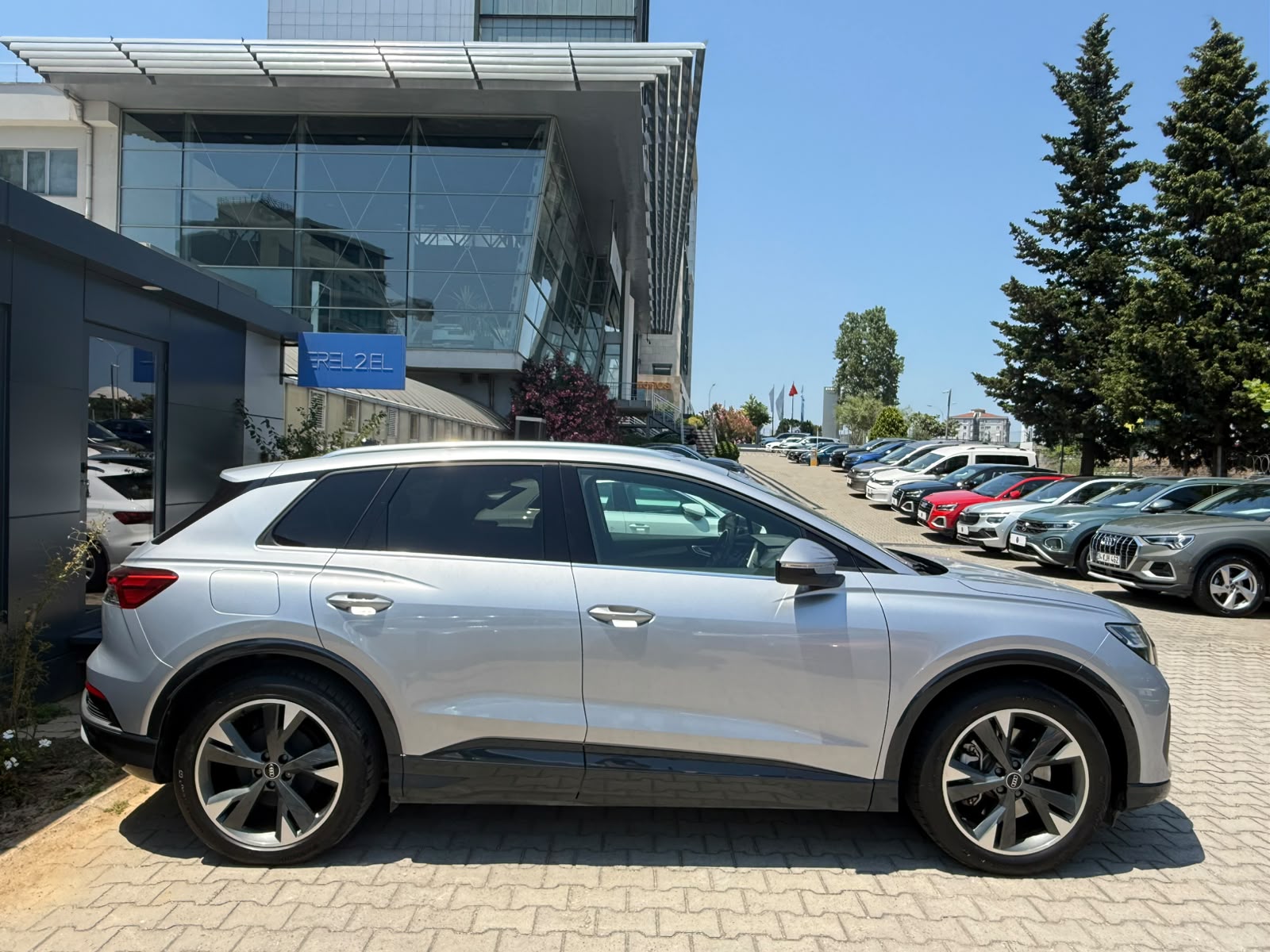 EREL 2.EL'DEN 2024 AUDI Q4 45 ETRON BOYASIZ