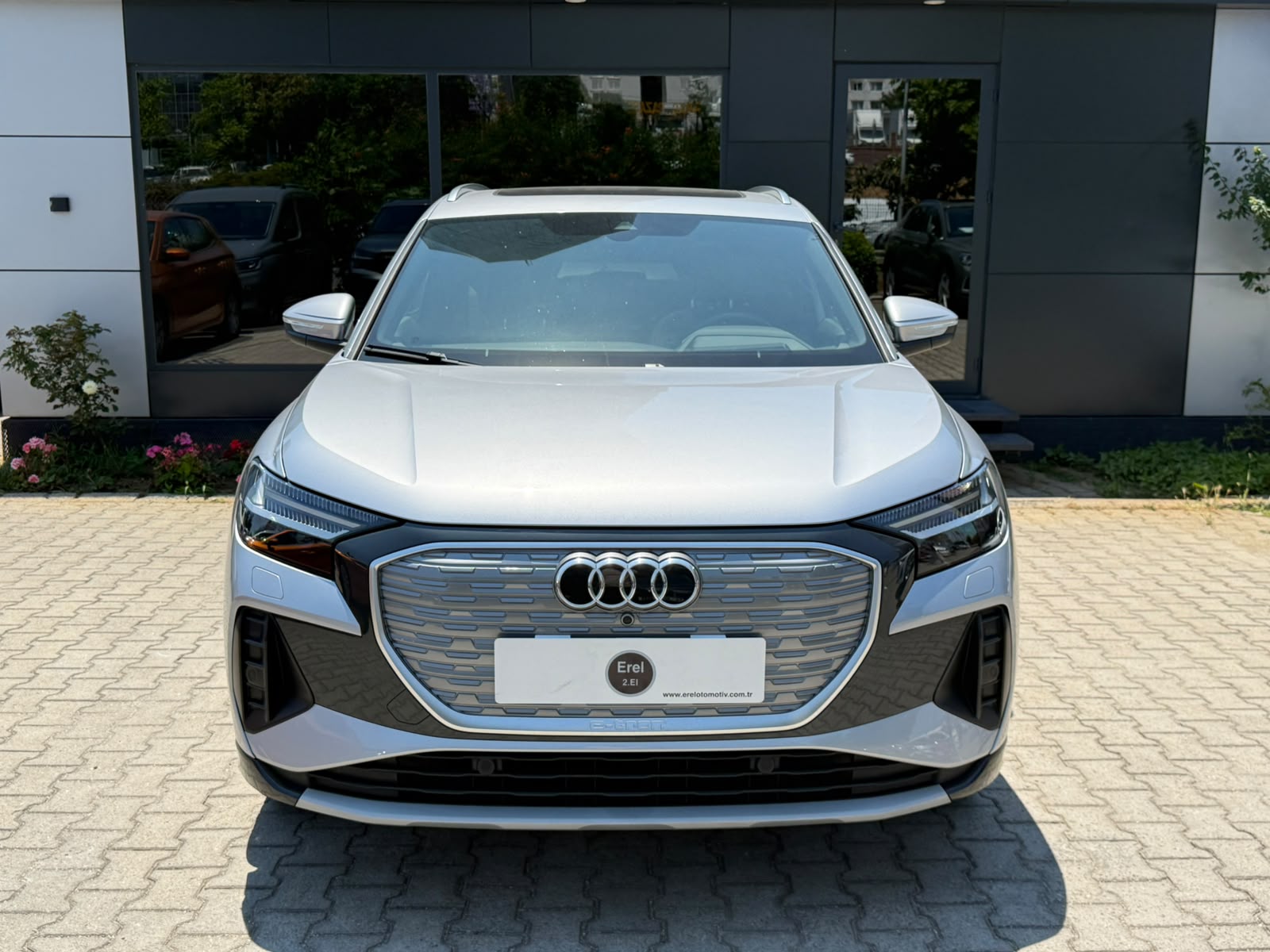 EREL 2.EL'DEN 2024 AUDI Q4 45 ETRON BOYASIZ