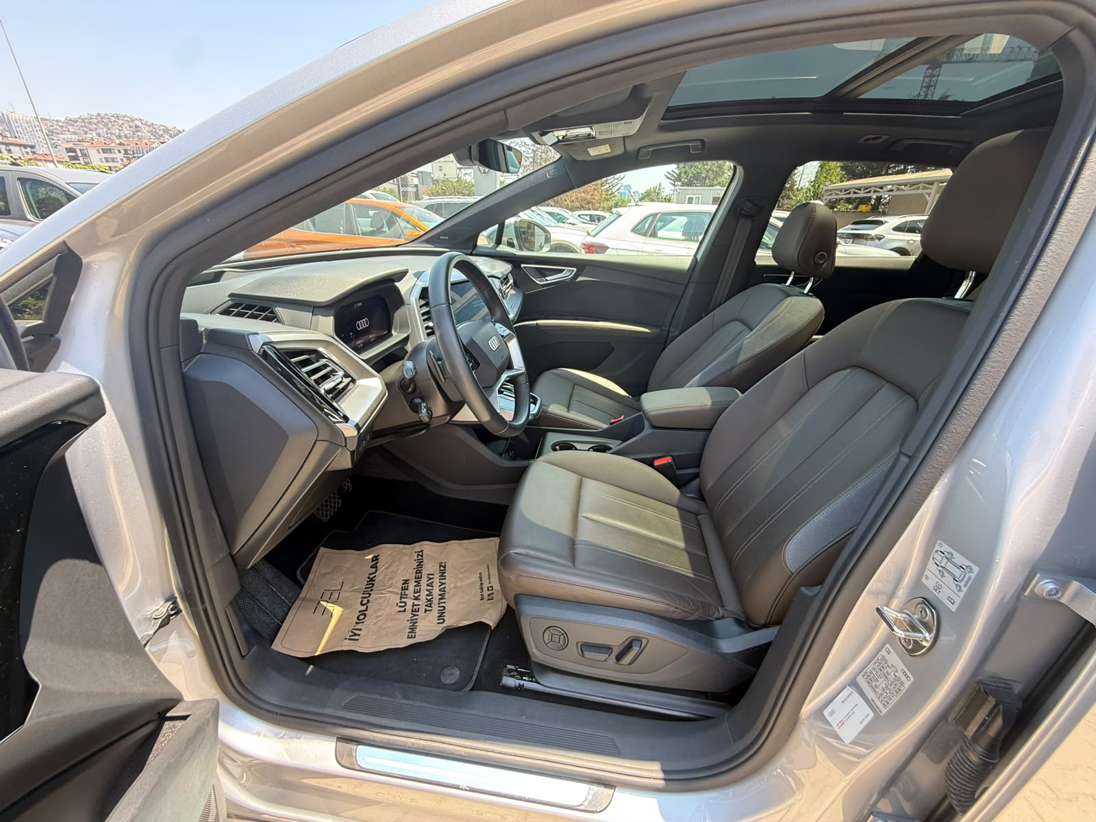 EREL 2.EL'DEN 2024 AUDI Q4 45 ETRON BOYASIZ