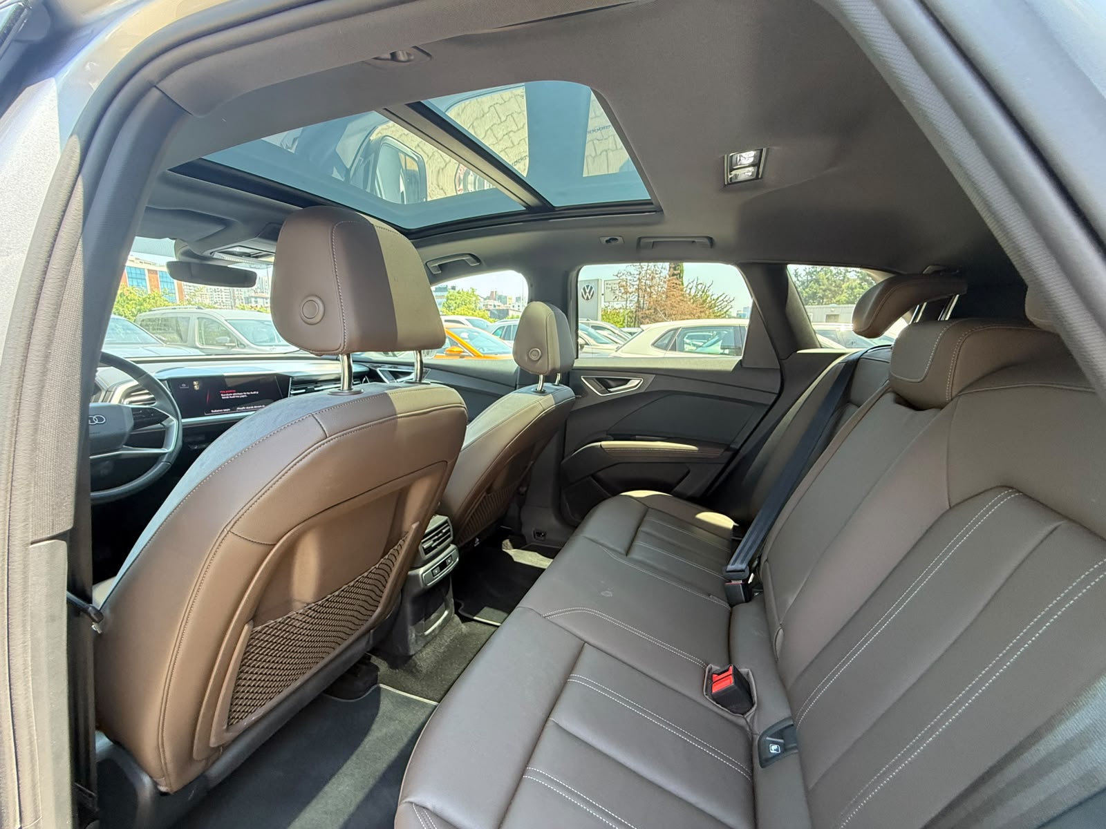 EREL 2.EL'DEN 2024 AUDI Q4 45 ETRON BOYASIZ