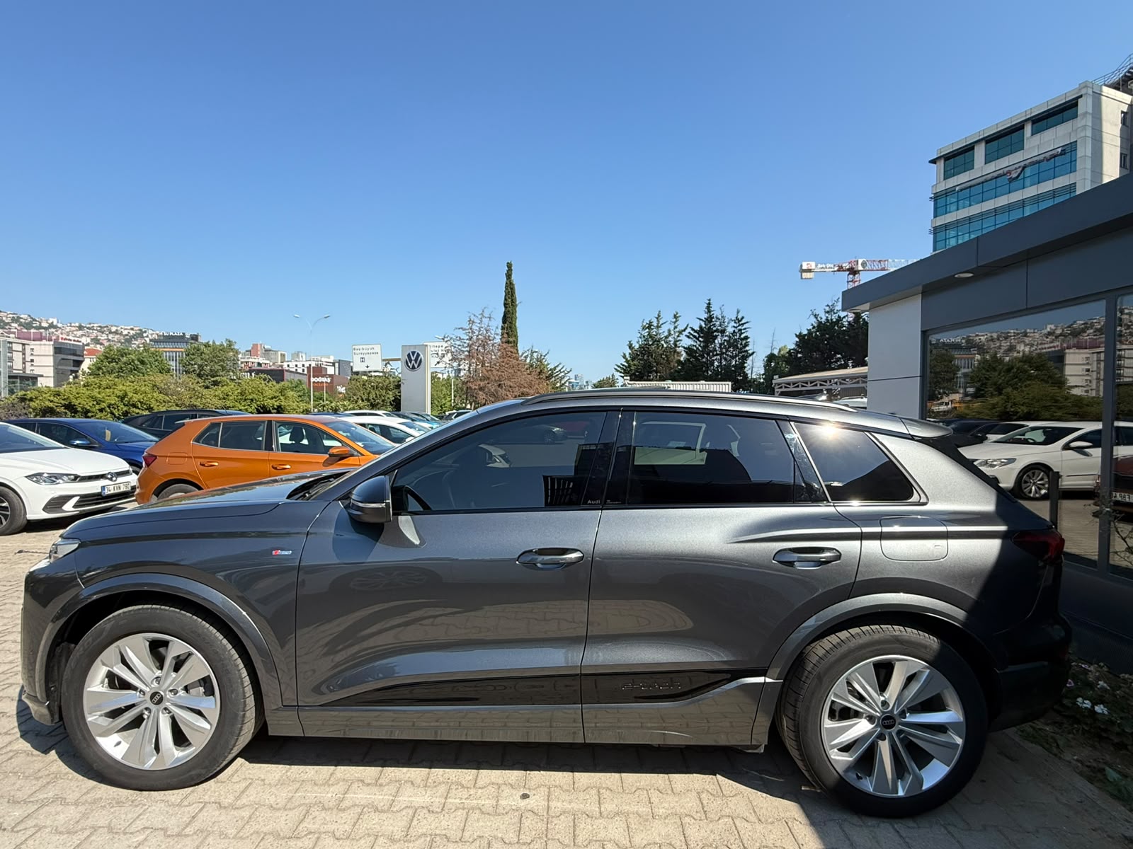 EREL 2.EL'DEN 2025 AUDI Q6 ETRON QUATTRO
