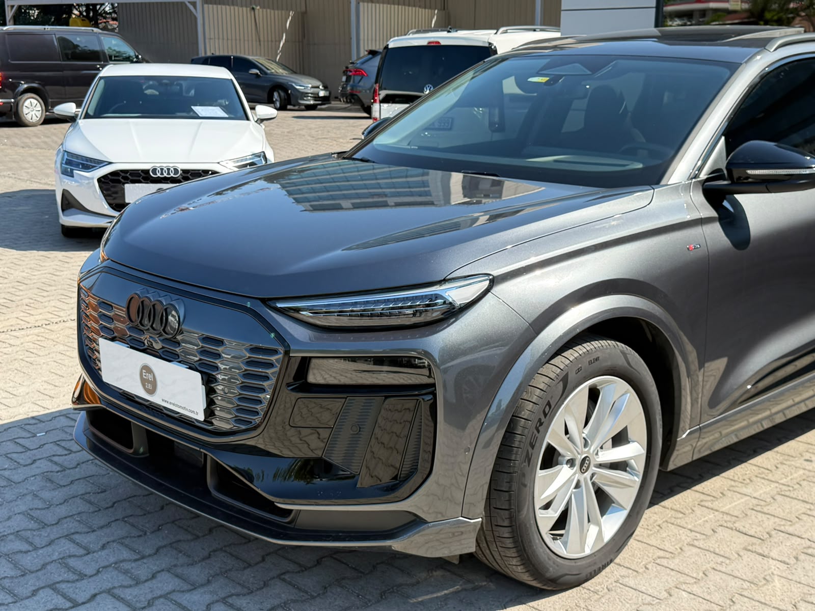 EREL 2.EL'DEN 2025 AUDI Q6 ETRON QUATTRO