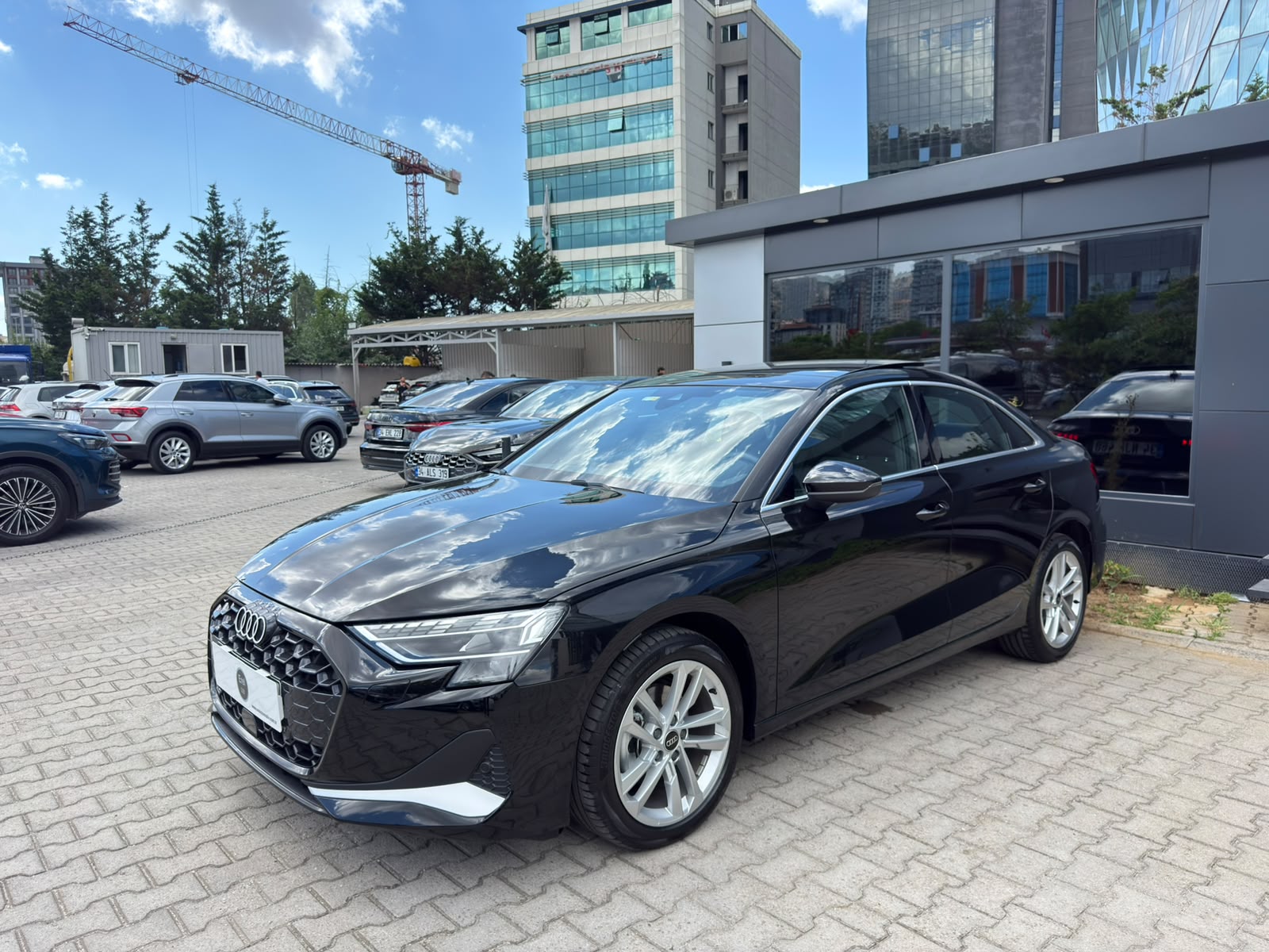 EREL 2.EL'DEN 2025 AUDI A3 SEDAN 35 TFSI 150 PS ADVANCED BOYASIZ