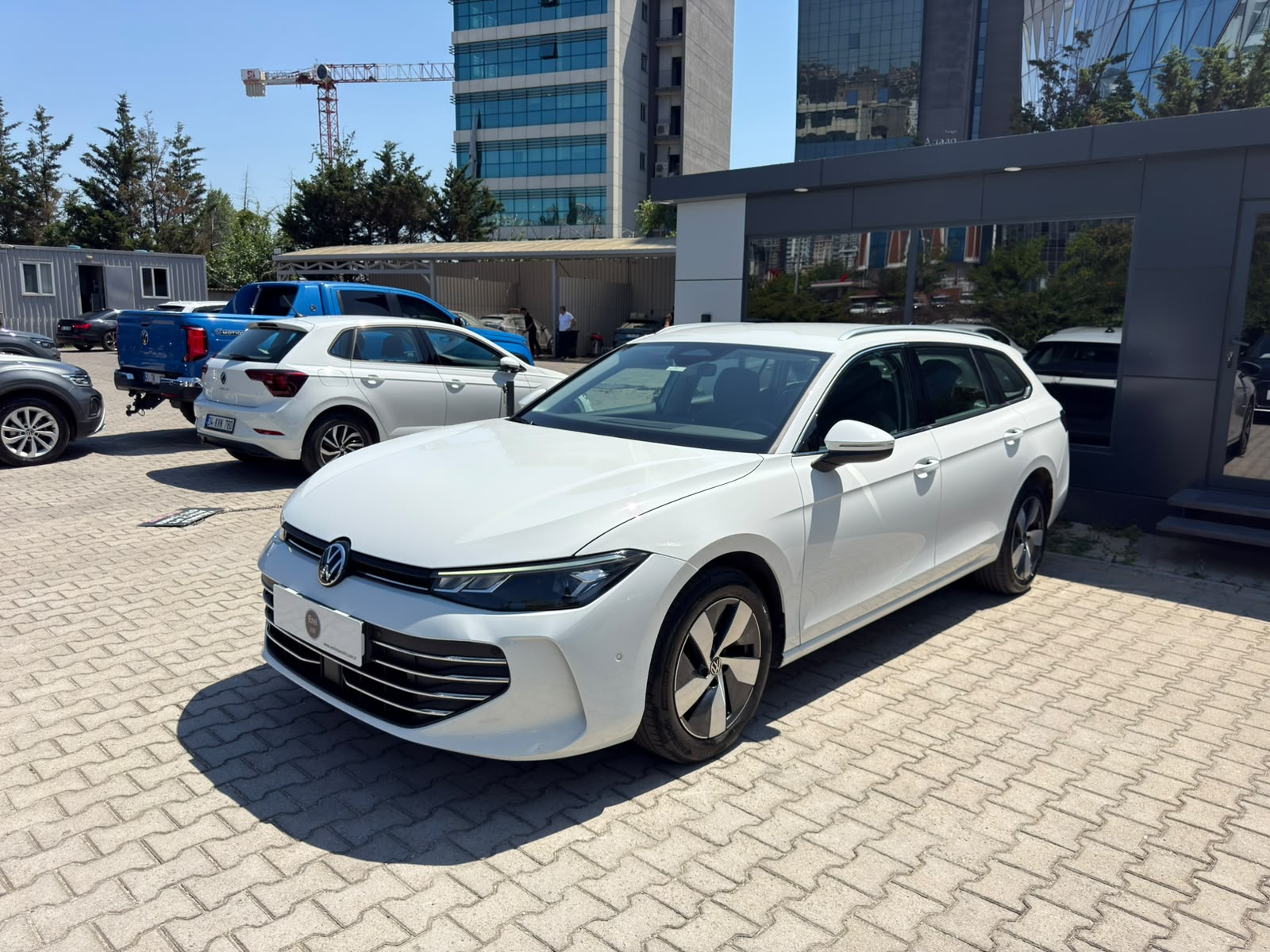 EREL 2.EL'DEN 2024 VW PASSAT VARİANT 1.5 RTSI 150 PS BOYASIZ