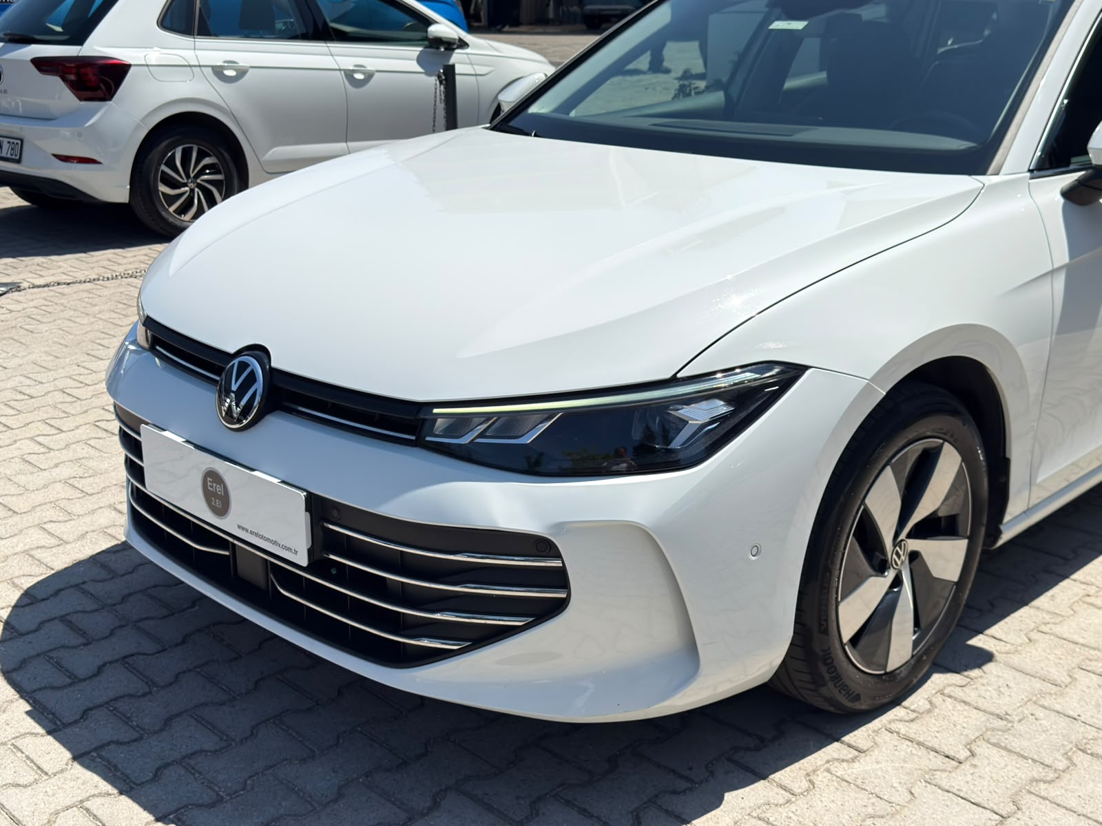 EREL 2.EL'DEN 2024 VW PASSAT VARİANT 1.5 RTSI 150 PS BOYASIZ