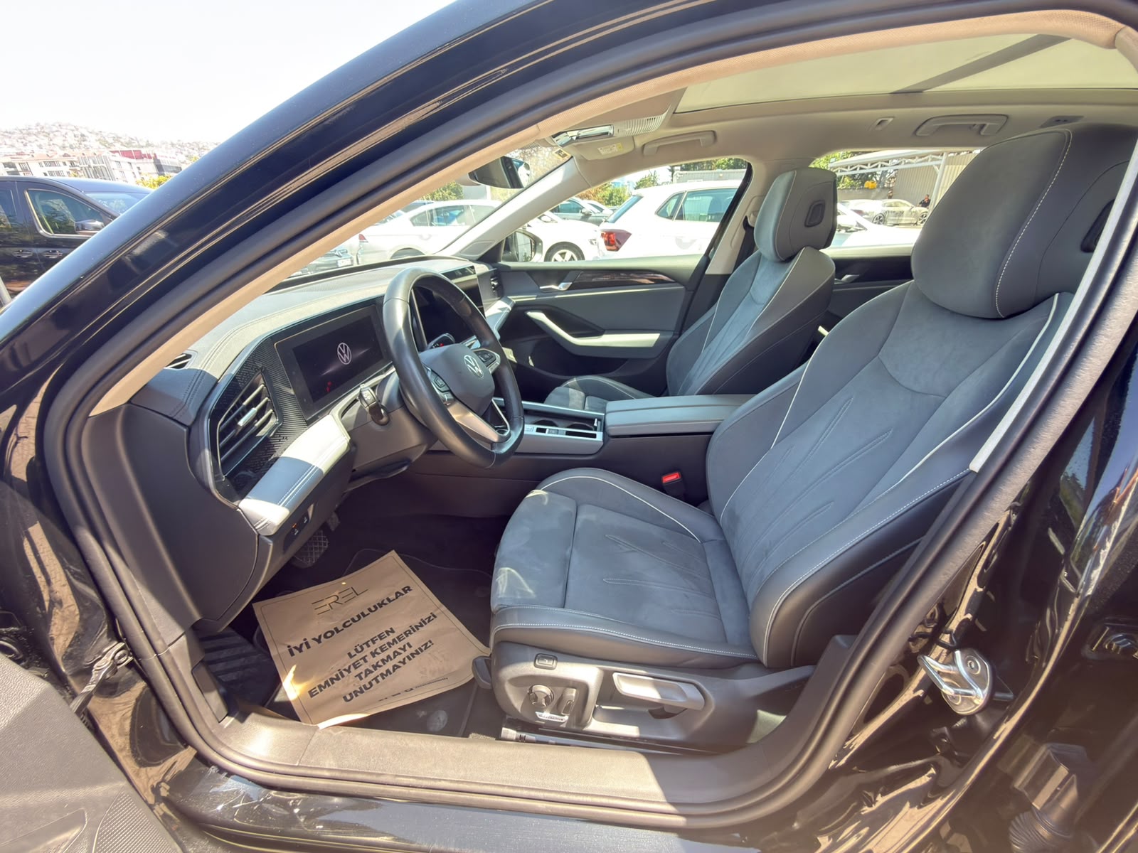 EREL 2.EL'DEN 2024 VW PASSAT VARİANT 1.5 RTSI 150 PS BOYASIZ
