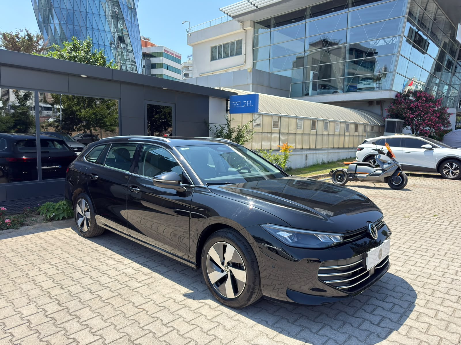 EREL 2.EL'DEN 2024 VW PASSAT VARİANT 1.5 RTSI 150 PS BOYASIZ