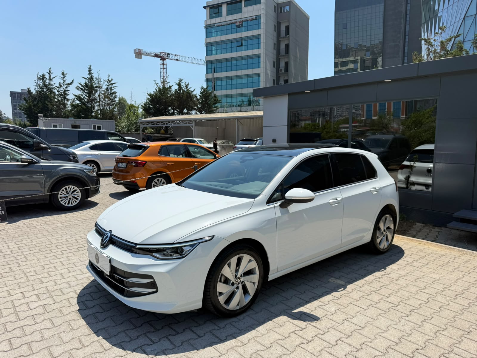 EREL 2.EL'DEN 2025 VW GOLF STYLE 1.5 ETSI 116 PS BOYASIZ