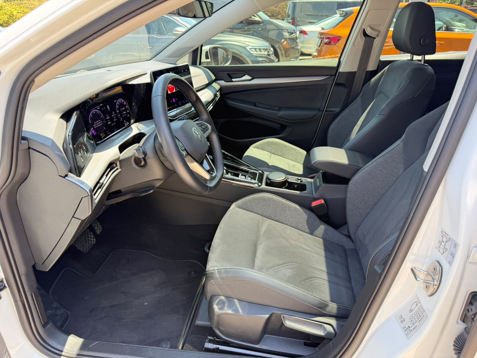 EREL 2.EL'DEN 2025 VW GOLF STYLE 1.5 ETSI 116 PS BOYASIZ