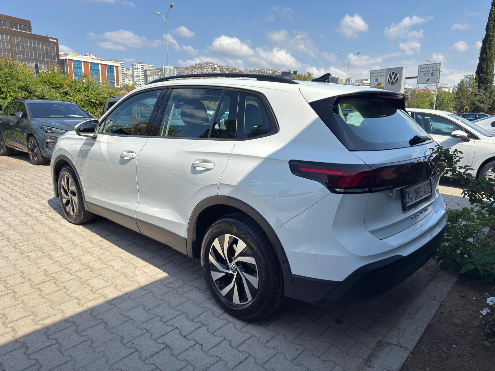 EREL 2.EL'DEN 2024 VW TİGUAN LİFE 1.5 E-TSI 150 PS BOYASIZ
