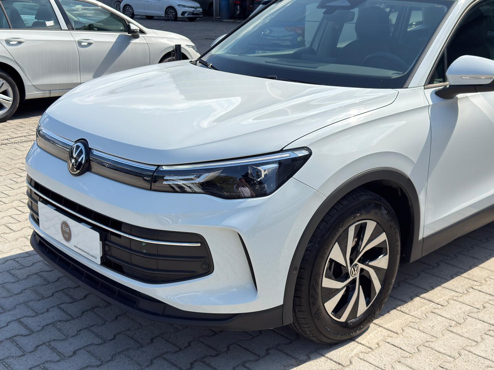 EREL 2.EL'DEN 2024 VW TİGUAN LİFE 1.5 E-TSI 150 PS BOYASIZ