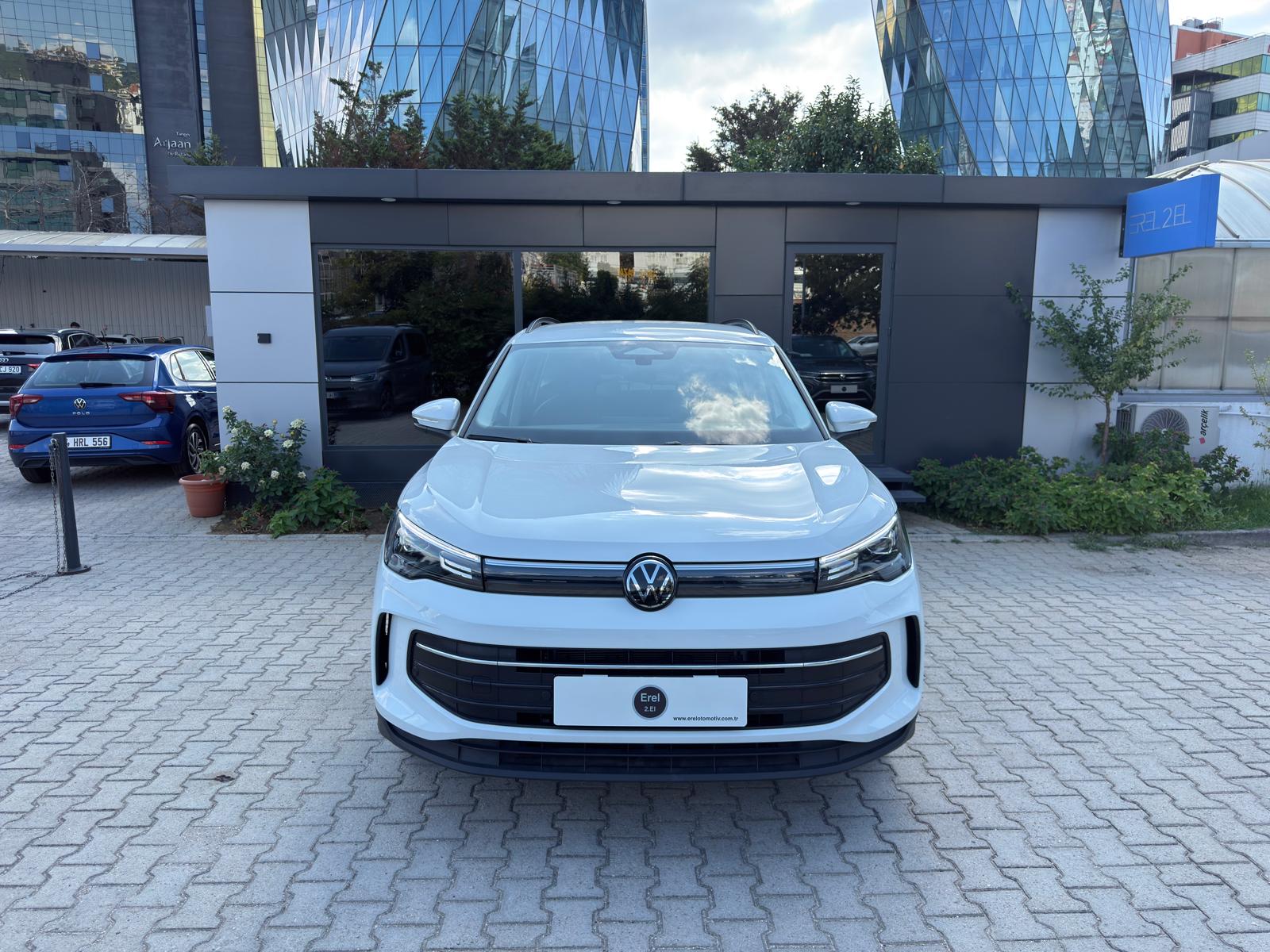 EREL 2.EL'DEN 2024 VW TİGUAN LİFE 1.5 E-TSI 150 PS BOYASIZ