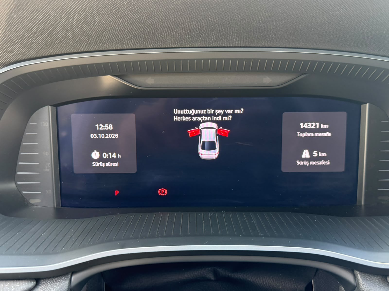 EREL 2.EL'DEN 2025 SKODA OCTAVİA 1.5 MHEV 150 PS BOYASIZ