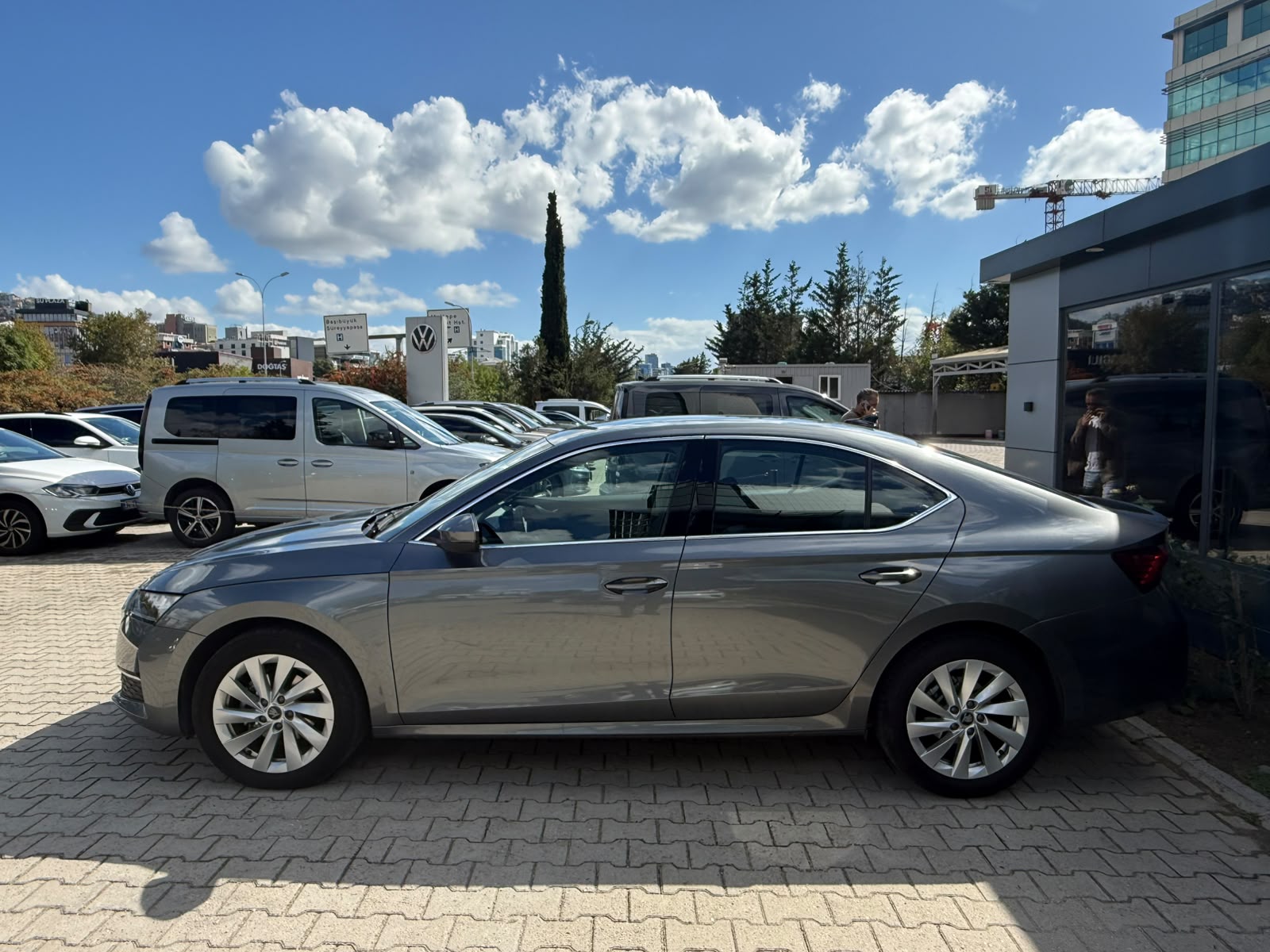 EREL 2.EL'DEN 2025 SKODA OCTAVİA 1.5 MHEV 150 PS BOYASIZ